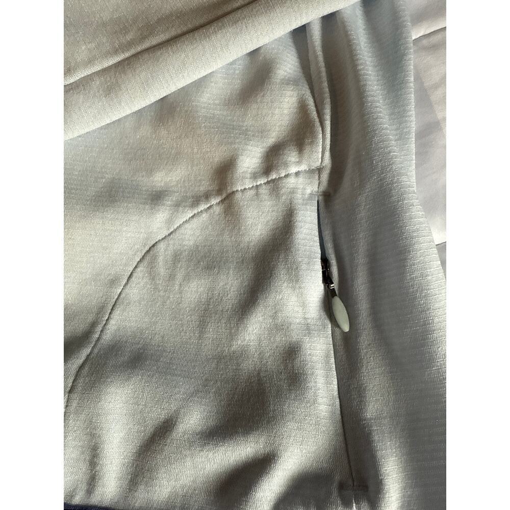 UNDER ARMOUR RUN SHIRT SIZE M medium - Picture 6 of 6